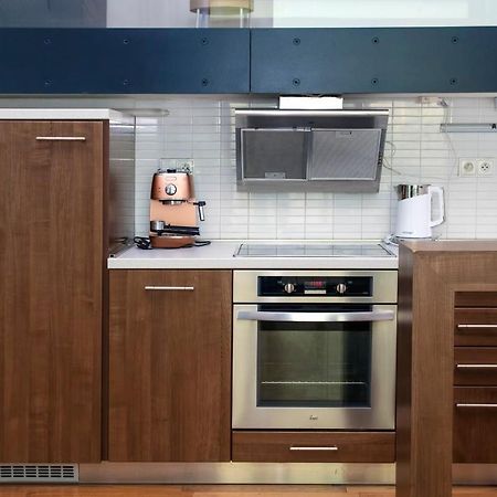 Modern Apartment With Terrace And Air Conditioning 布拉格 外观 照片